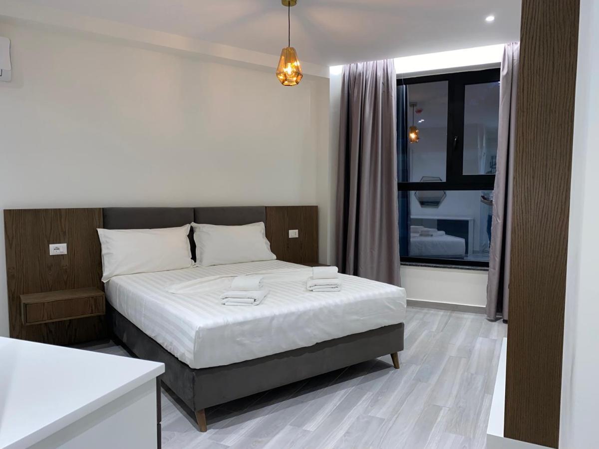 The Honeycomb Boutique Hotel Golem  Bagian luar foto