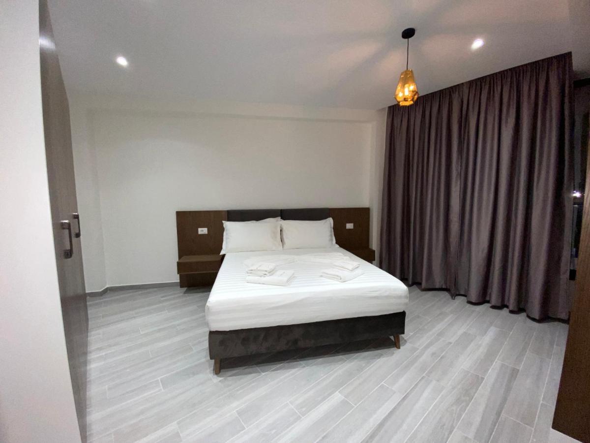 The Honeycomb Boutique Hotel Golem  Bagian luar foto