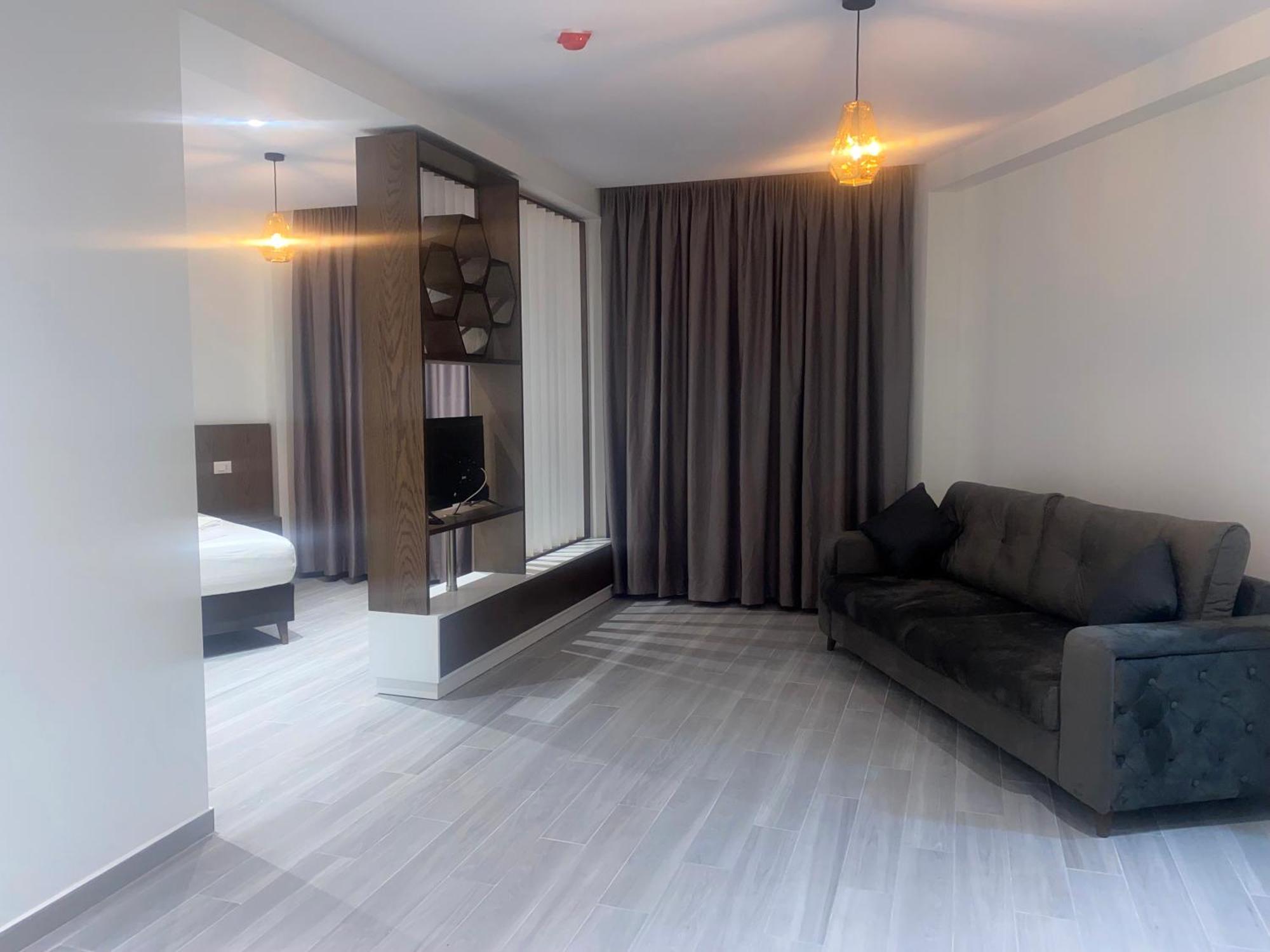 The Honeycomb Boutique Hotel Golem  Bagian luar foto