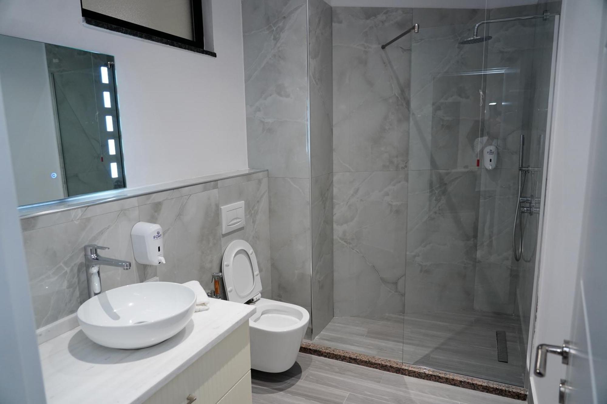 The Honeycomb Boutique Hotel Golem  Bagian luar foto
