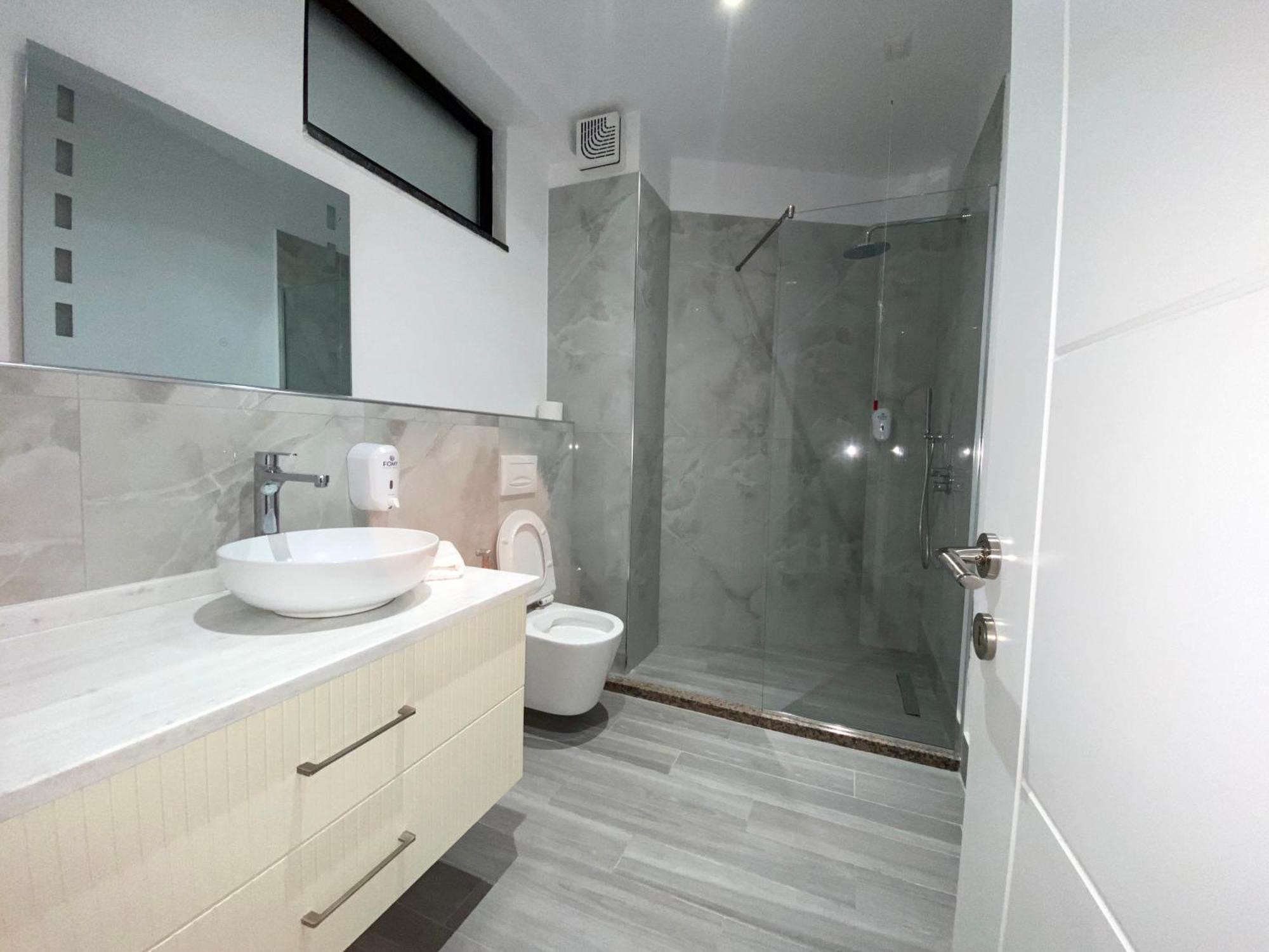 The Honeycomb Boutique Hotel Golem  Bagian luar foto